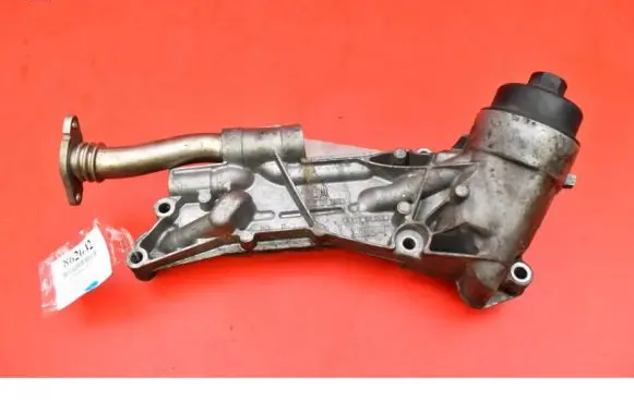 Opel Insignia A Engine oil radiator 25199748