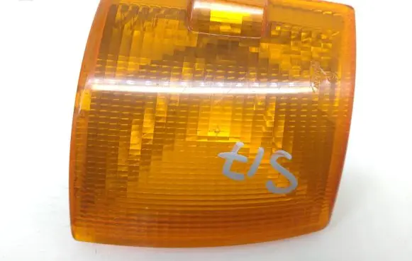 Volkswagen Transporter - Caravelle T4 Front indicator light 701953050B