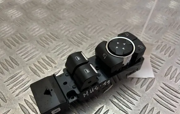 Ford Mustang VI Electric window control switch GR3B14A563AJ GR3B14A563 GR3B14A563A