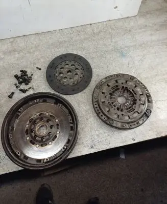 Mercedes-Benz Vaneo W414 Clutch set kit B20702304 02304