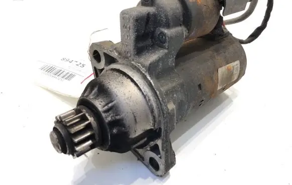 Volkswagen PASSAT CC Starter motor 