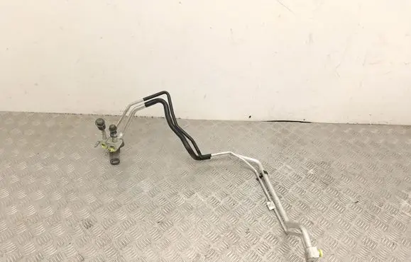 Volvo XC40 Air conditioning (A/C) pipe/hose 31694883