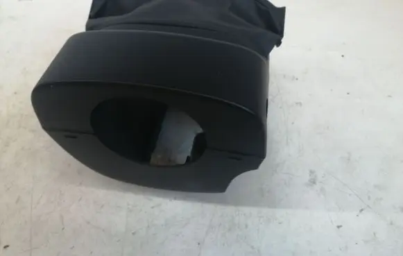 Steering wheel column trim