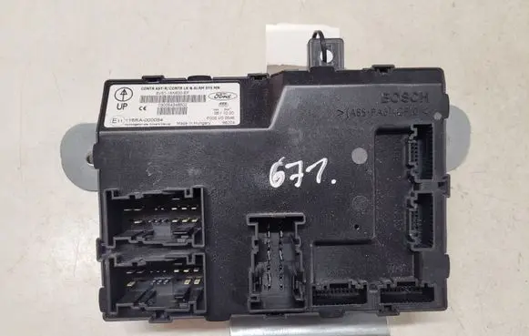 Ford Fiesta Comfort/convenience module 8B5115K600EF 116RA000084 98204