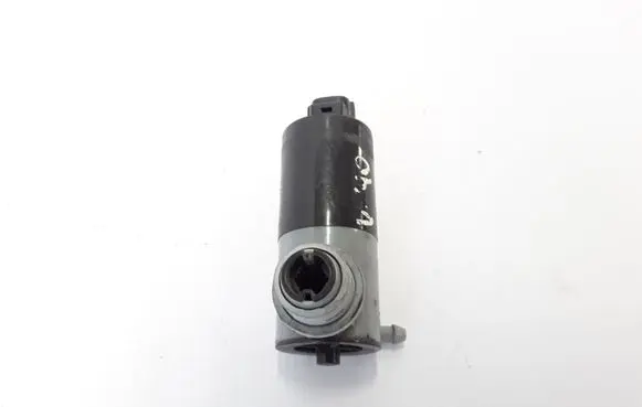 Volvo V40 Windscreen/windshield washer pump 1019873