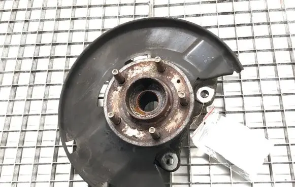 Opel Astra J Front wheel hub spindle knuckle