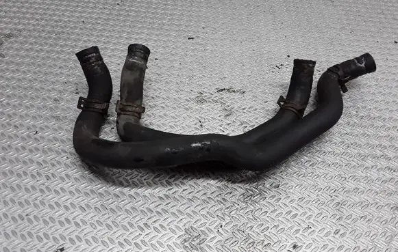Volkswagen Golf IV Engine coolant pipe/hose