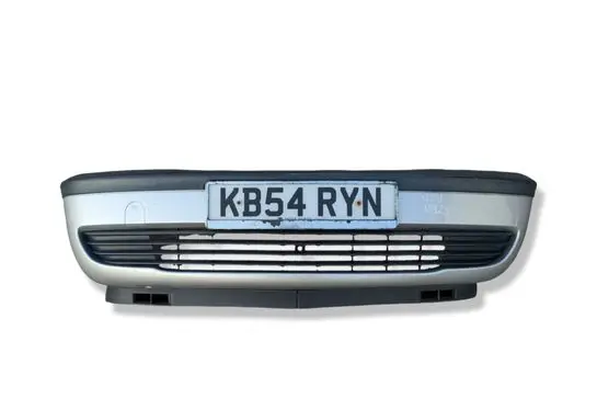Opel Zafira A Front bumper 90580620