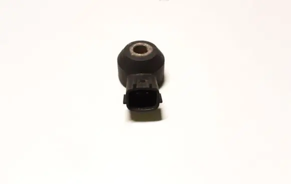 Nissan X-Trail T30 Detonation knock sensor KNE08 1712