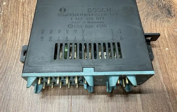 Mercedes-Benz S W126 Climate control unit 1147328077 0036204510