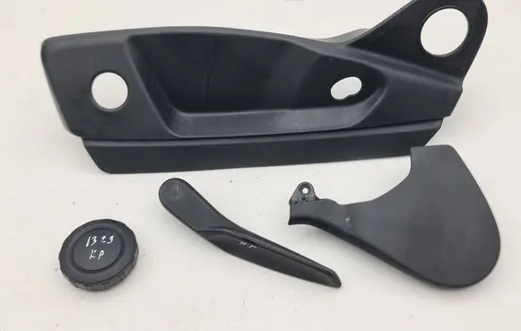 Audi Q5 SQ5 Seat trim 80A881325 L0480467AC 80a881327