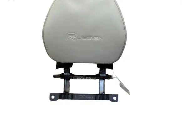 Volvo XC90 Front seat headrest 