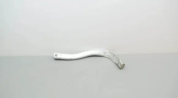 Audi A8 S8 D4 4H Fender mounting bracket 4H0821260C