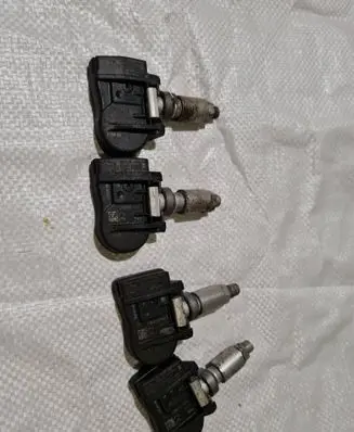 BMW 3 F30 F35 F31 Tire pressure sensor 6855539