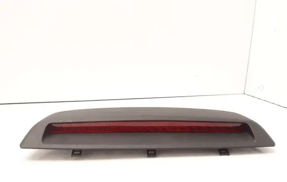 Hyundai Grandeur Third/center stoplight 927013L0 E31682
