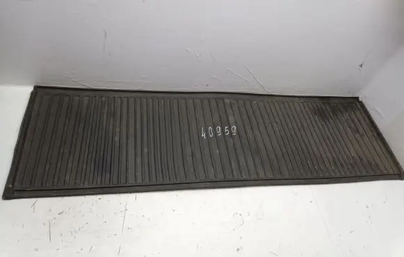 Volvo XC90 Rubber trunk/boot mat liner 31435463