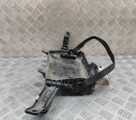 Battery box tray