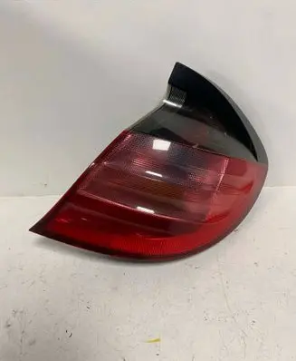 Mercedes-Benz C W203 Rear/tail lights A2038200664 15163100