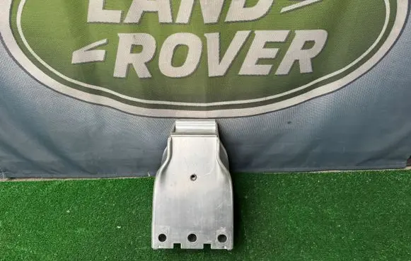 Land Rover Range Rover Evoque L551 Front bumper shock/impact absorber K8D217A937