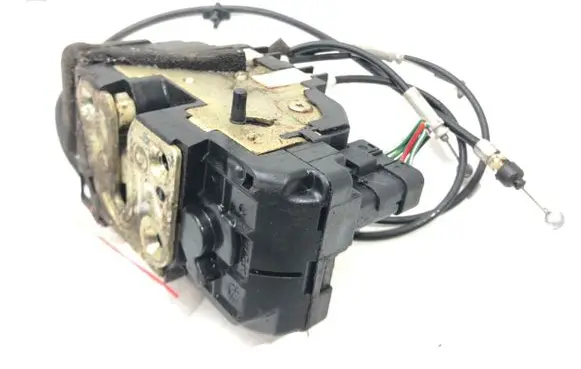Nissan Murano Z50 Rear door lock 