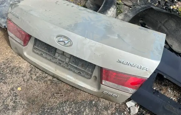Hyundai Sonata Tailgate/trunk/boot lid
