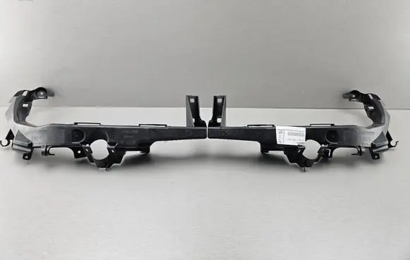 BMW 3 E90 E91 Headlight/headlamp mounting bracket 7138401 51647138401 7138402