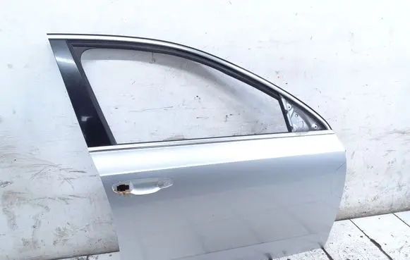 Skoda Octavia Mk3 (5E) Front door