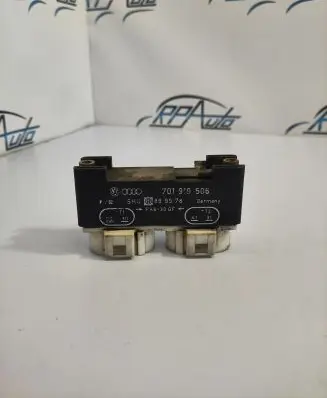 Volkswagen Transporter - Caravelle T4 Coolant fan relay 701919506 899978