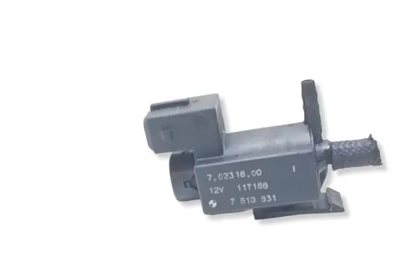 BMW 3 E90 E91 Turbo solenoid valve 7810831