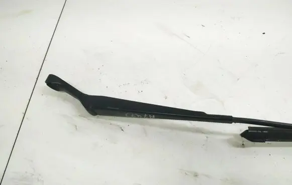 Skoda Superb B5 (3U) Front wiper blade arm 3B1955410