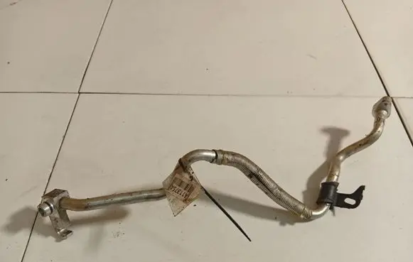 Nissan NV200 Air conditioning (A/C) pipe/hose