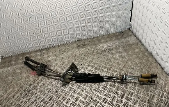 Volkswagen Transporter - Caravelle T5 Gear shift cable linkage 