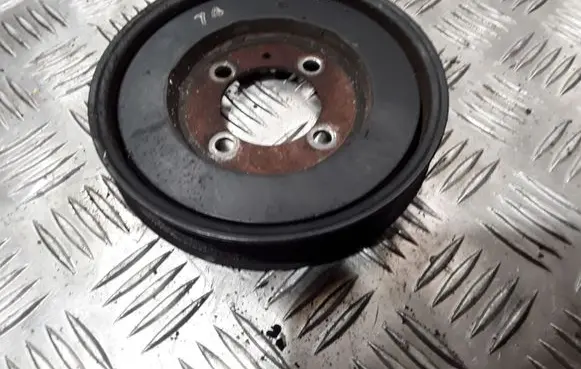 Opel Astra H Crankshaft pulley