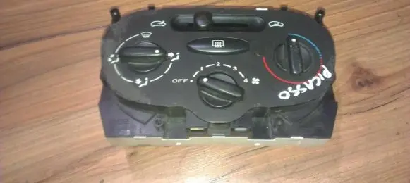 Citroen Xsara Picasso Climate control unit 64138