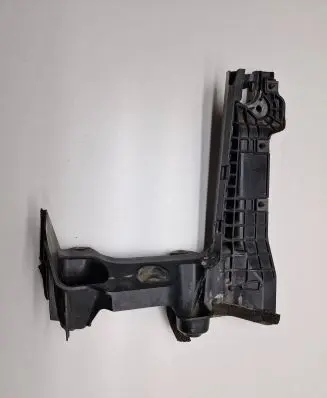 Battery bracket