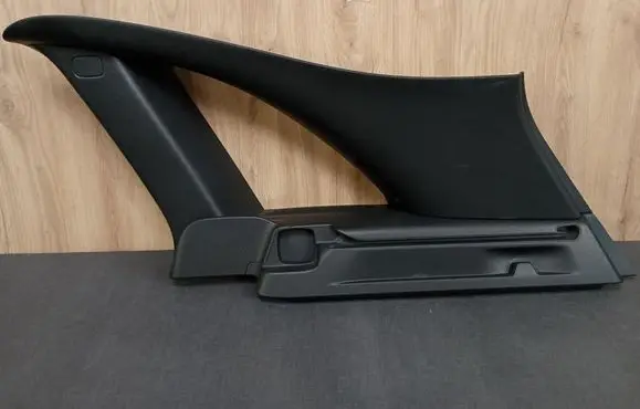 Mercedes-Benz B W246 W242 (C) pillar trim 2466903025 A2466903025