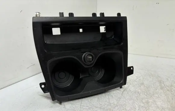 BMW 1 F20 F21 Cup holder front 9207320