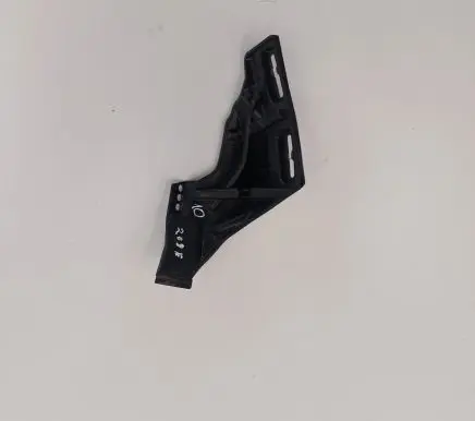 Peugeot 208 Fender mounting bracket 9828362580