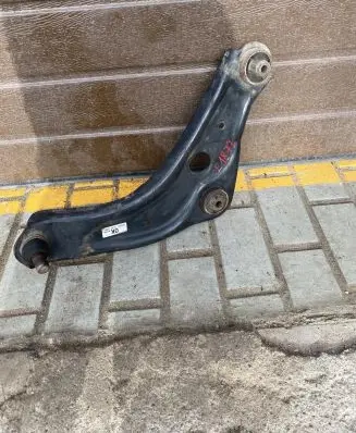 Nissan Qashqai Front upper control arm/wishbone BUSH03 E1872