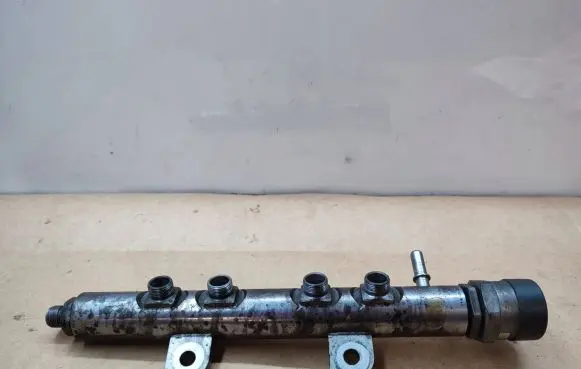 Jaguar XF X250 Fuel main line pipe CK5Q9D280AB