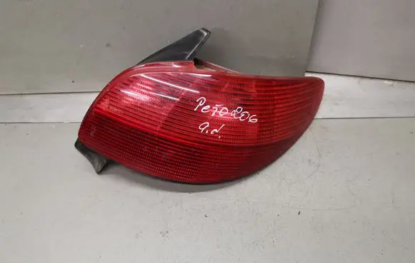 Peugeot 206 Rear/tail lights