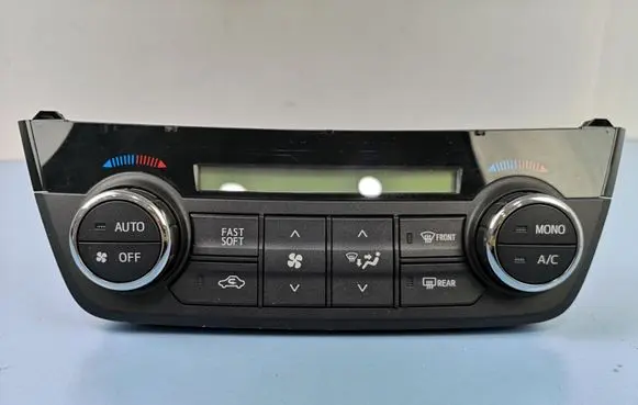 Toyota RAV 4 (XA40) Climate control/heater control trim 5590042450 9461A7N 75F546