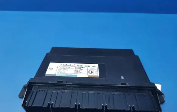 Jaguar XF Keyless (KESSY) go control unit/module 8G9N19G481AB 5WK49167N