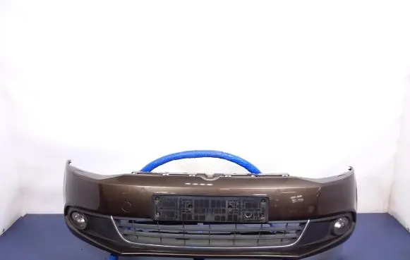 Volkswagen Jetta VI Front bumper