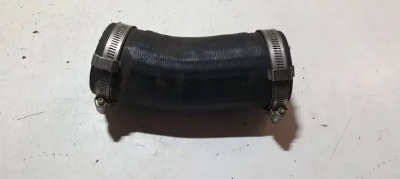 Intercooler hose/pipe