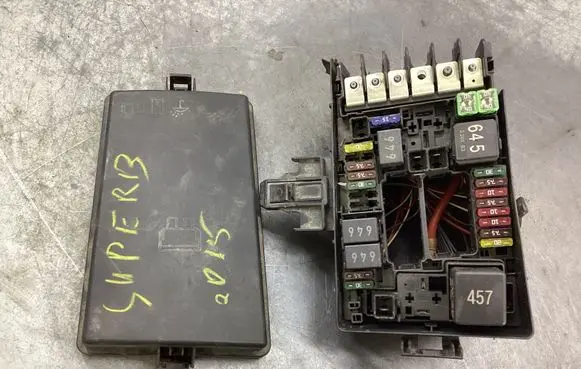 Skoda Superb B8 (3V) Fuse module 5Q0937125B 1471288