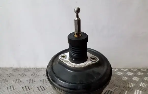 Audi A4 S4 B5 8D Brake booster 4B3612105