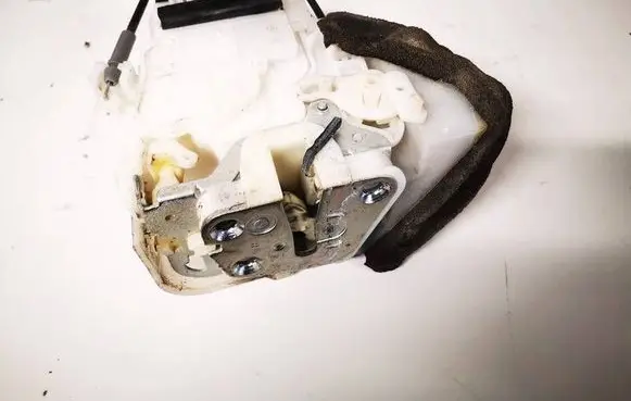 Subaru Forester SH Rear door lock 