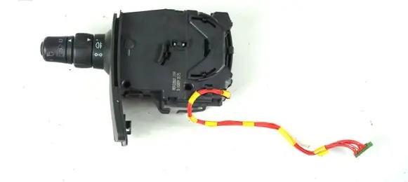 Renault Clio III Light switch 88102001