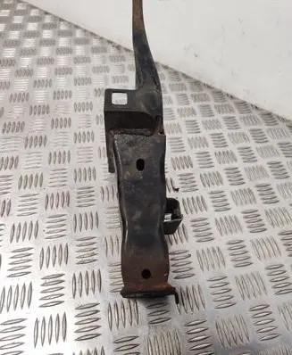 Volvo V60 Front bumper shock/impact absorber 